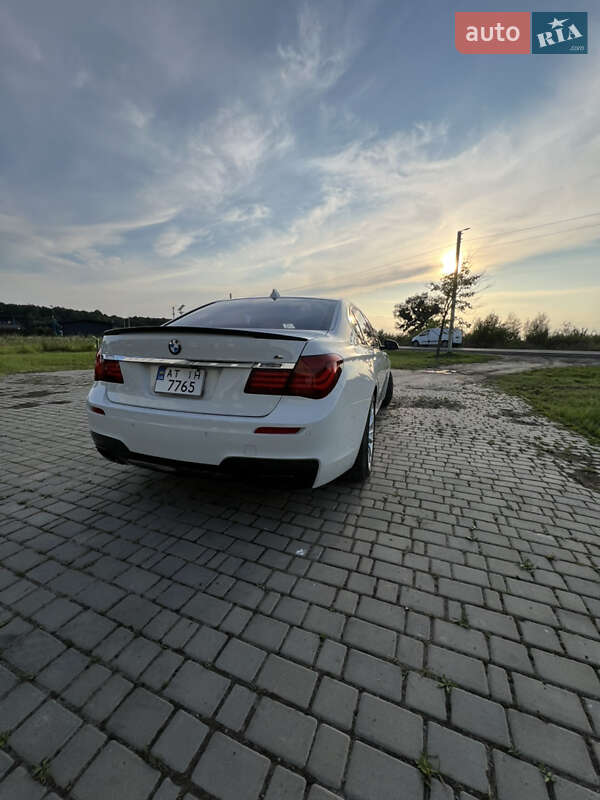 Седан BMW 7 Series 2014 в Львове