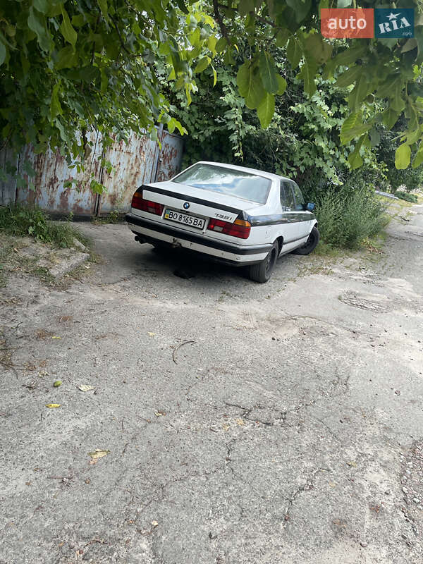 Седан BMW 7 Series 1988 в Києві