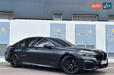 Седан BMW 7 Series 2022 в 
