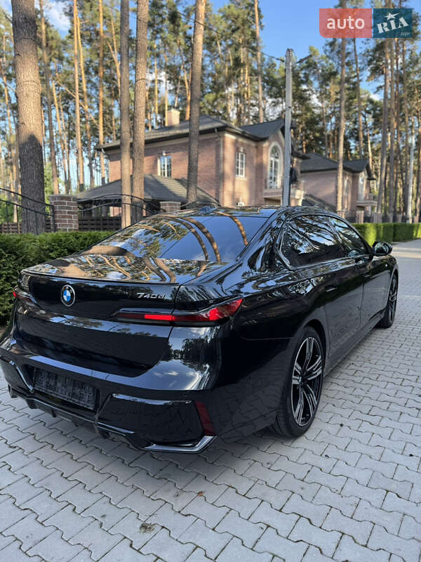 Седан BMW 7 Series 2024 в Киеве фото 6 Седан BMW 7 Series 2024 в Киеве