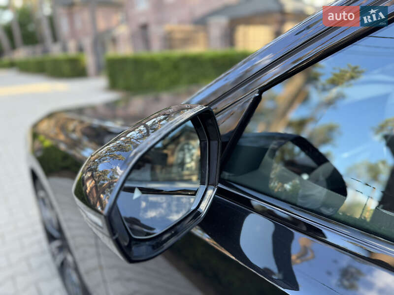 Седан BMW 7 Series 2024 в Киеве фото 22 Седан BMW 7 Series 2024 в Киеве