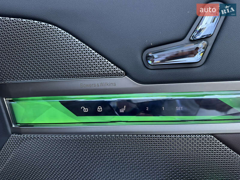 Седан BMW 7 Series 2024 в Киеве фото 33 Седан BMW 7 Series 2024 в Киеве