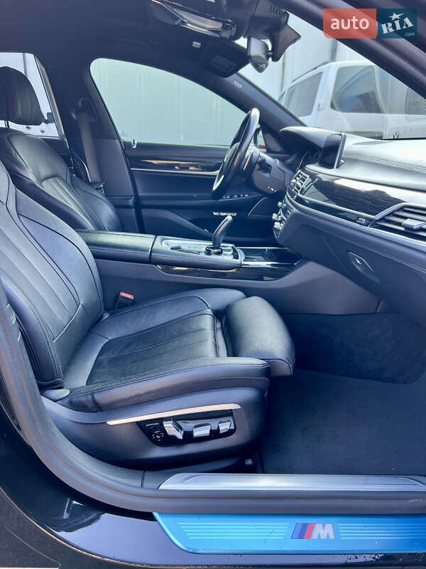 Седан BMW 7 Series 2016 в Днепре