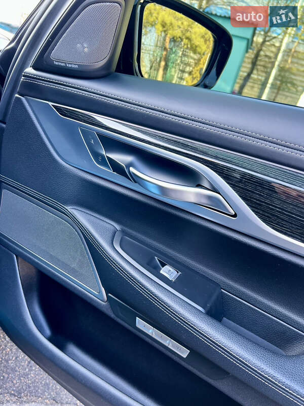 Седан BMW 7 Series 2016 в Днепре