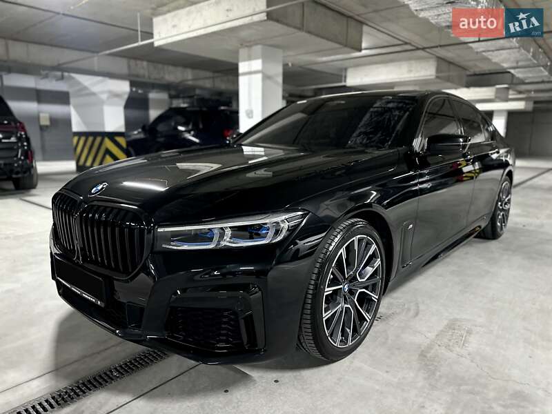 Седан BMW 7 Series 2022 в Дніпрі