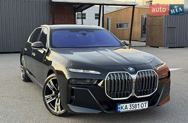 Седан BMW 7 Series 2023 в Киеве