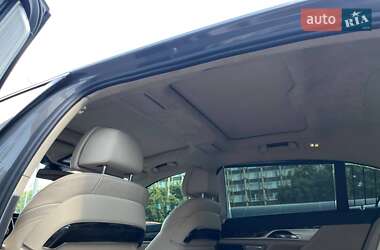 Седан BMW 7 Series 2017 в 