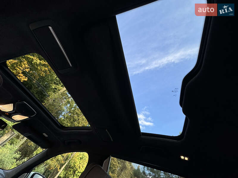 Седан BMW 7 Series 2017 в Львові