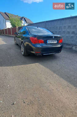 Седан BMW 7 Series 2009 в 