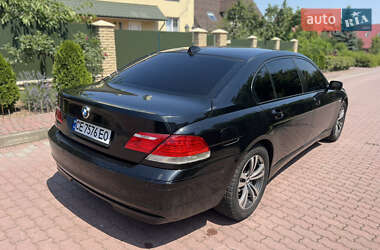 Седан BMW 7 Series 2005 в Черновцах