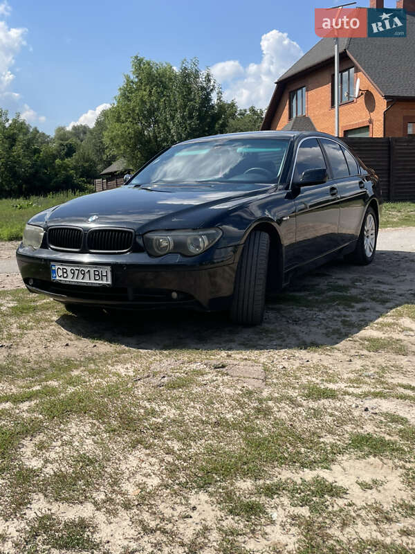 Седан BMW 7 Series 2004 в Чернигове