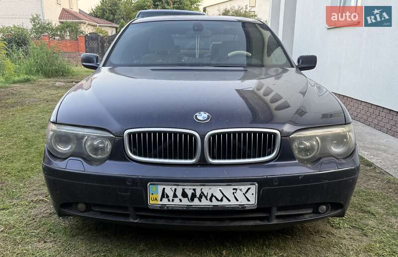Седан BMW 7 Series 2003 в Гореничах