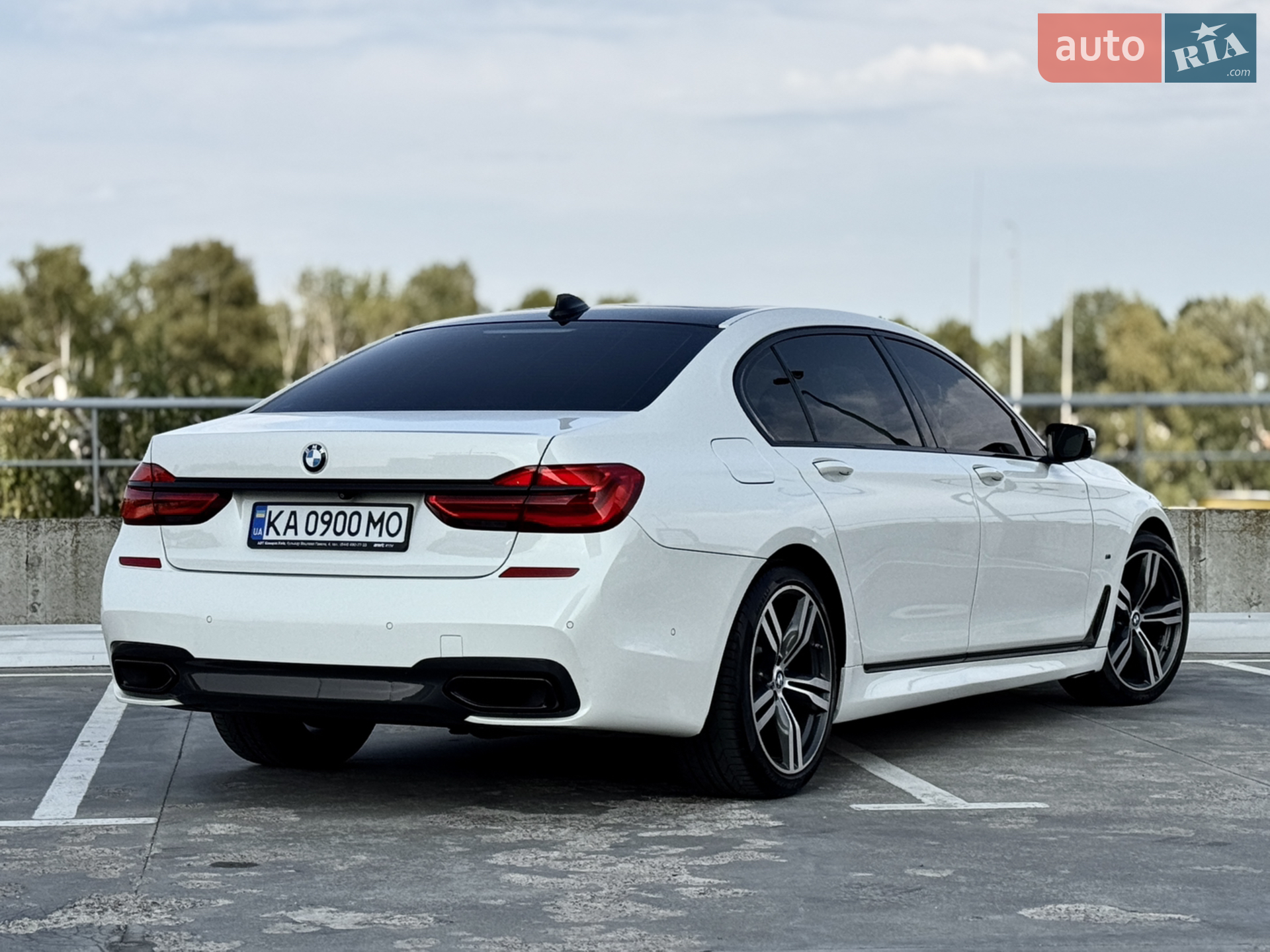 2015 BMW 7er - мініатюра 5
