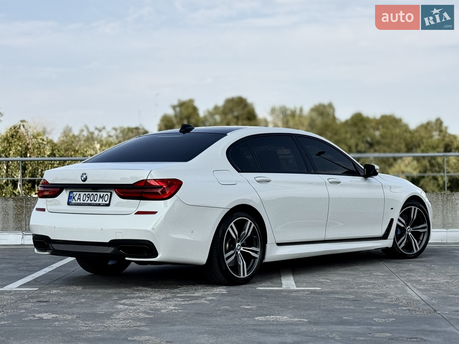 2015 BMW 7er - мініатюра 9