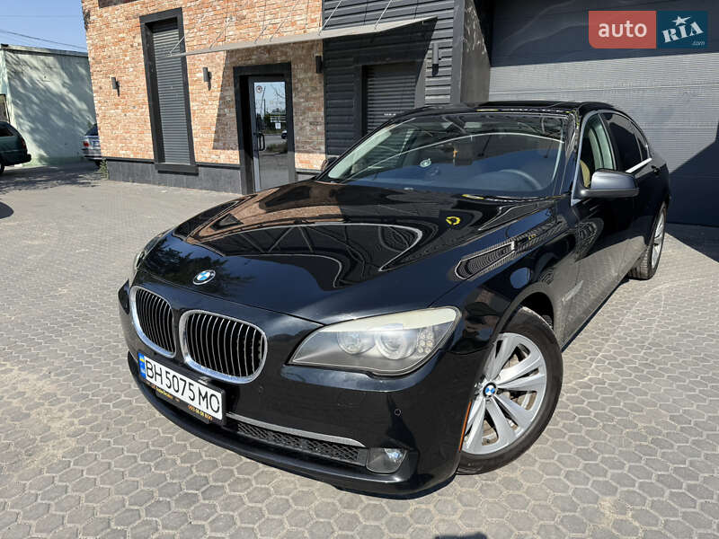 Седан BMW 7 Series 2011 в Одесі