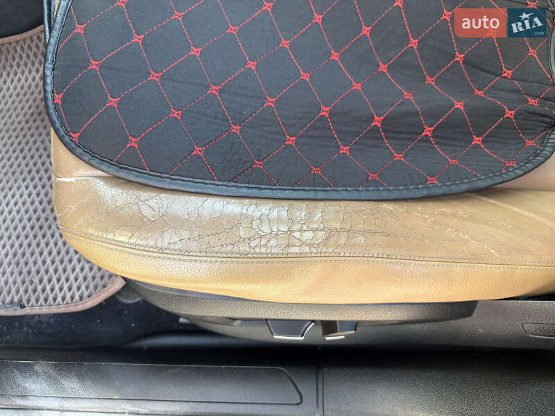 Седан BMW 7 Series 2011 в Одесі