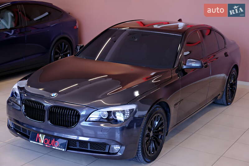 Седан BMW 7 Series 2012 в Одесі