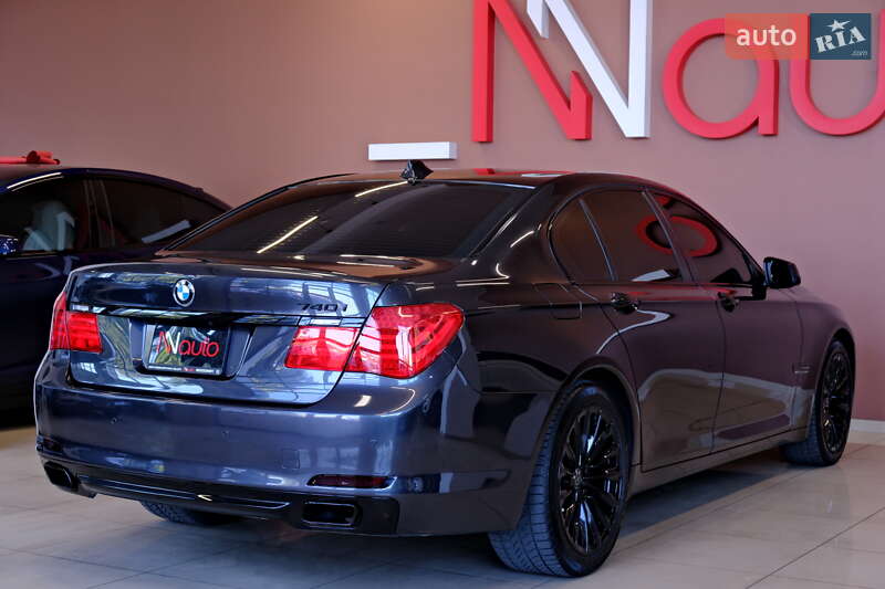 Седан BMW 7 Series 2012 в Одесі