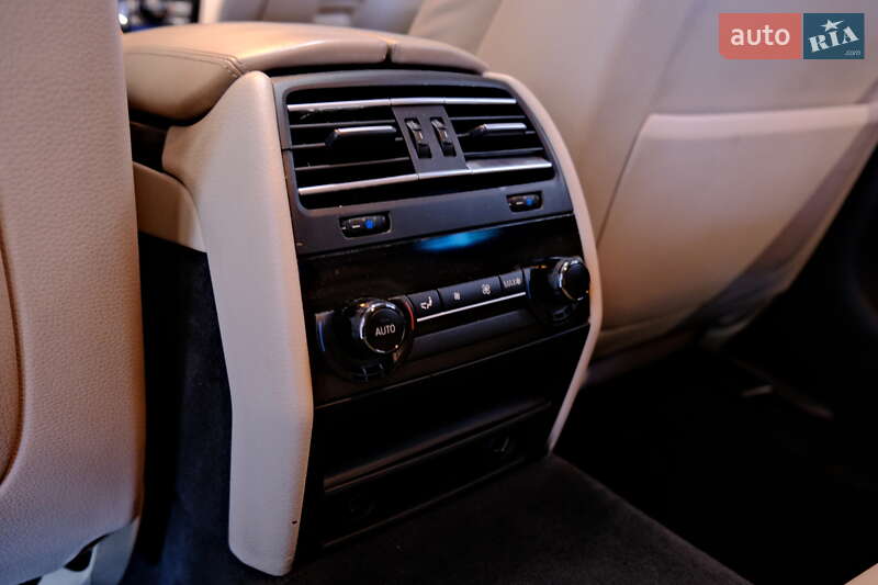 Седан BMW 7 Series 2012 в Одесі