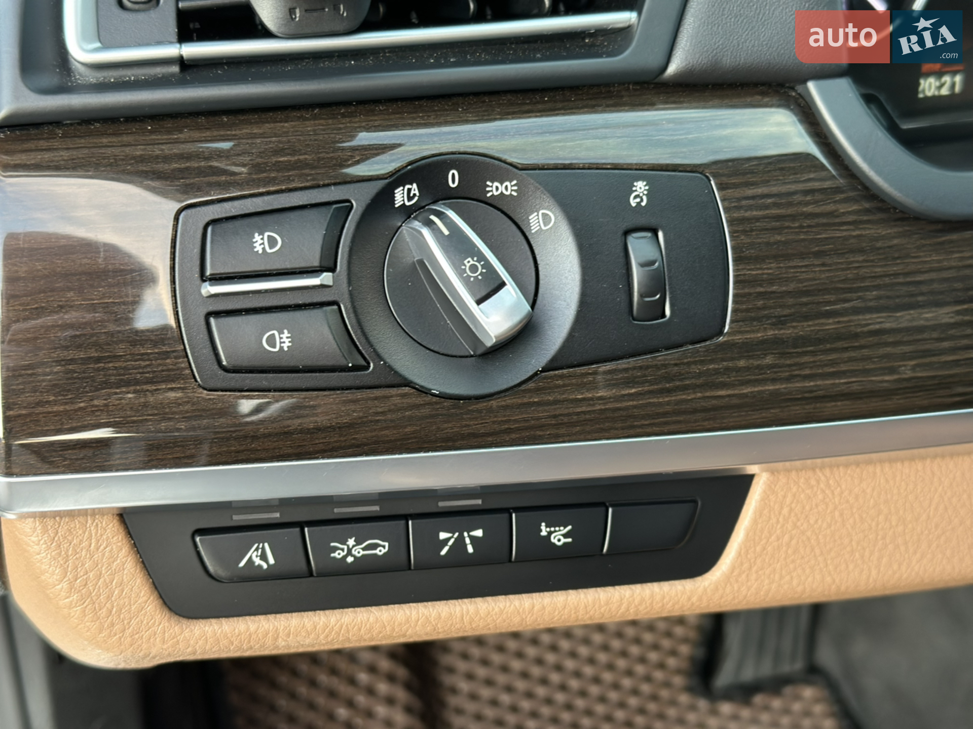 2011 BMW 7er - мініатюра 15