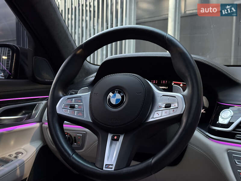 Седан BMW 7 Series 2021 в Киеве