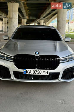 Седан BMW 7 Series 2017 в Києві