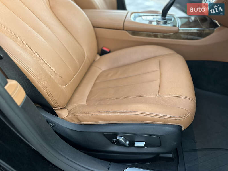 Седан BMW 7 Series 2016 в Виннице фото 55 Седан BMW 7 Series 2016 в Виннице
