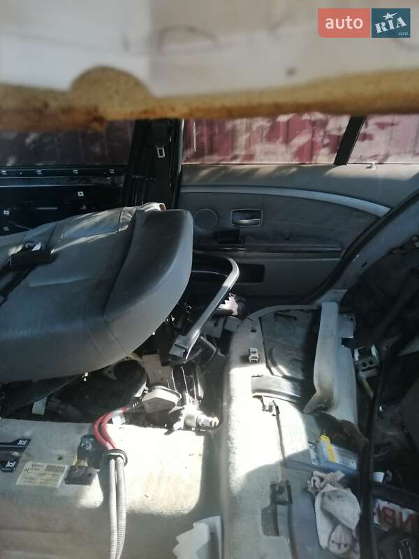 Седан BMW 7 Series 2002 в Киеве фото 10 Седан BMW 7 Series 2002 в Киеве