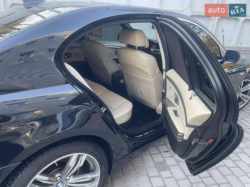 Седан BMW 7 Series 2007 в Днепре