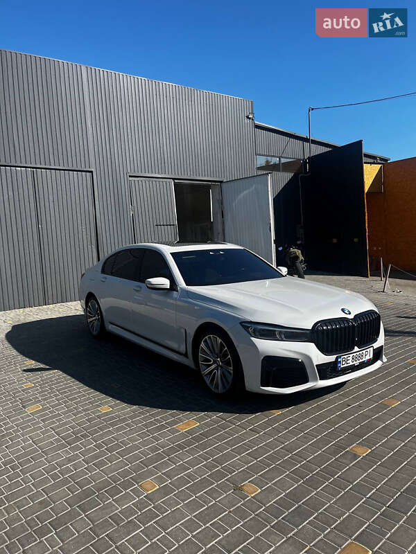 Седан BMW 7 Series 2015 в Первомайську фото 6 Седан BMW 7 Series 2015 в Первомайську