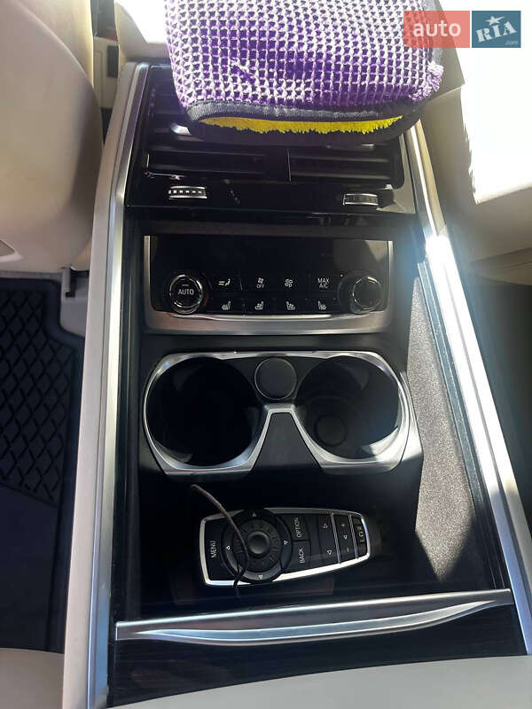 Седан BMW 7 Series 2015 в Первомайську фото 29 Седан BMW 7 Series 2015 в Первомайську