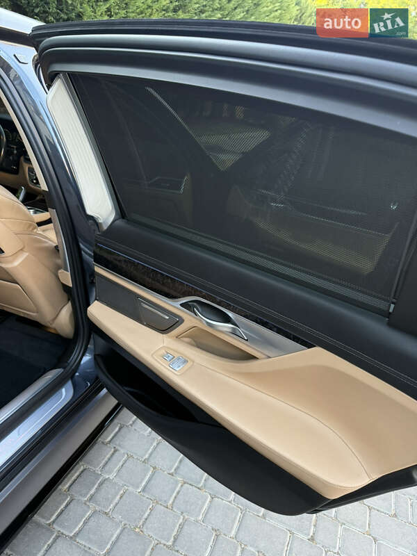 Седан BMW 7 Series 2016 в Одесі