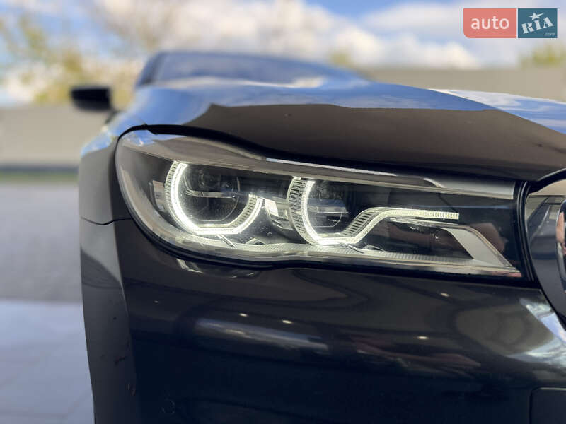 Седан BMW 7 Series 2016 в Ивано-Франковске фото 19 Седан BMW 7 Series 2016 в Ивано-Франковске