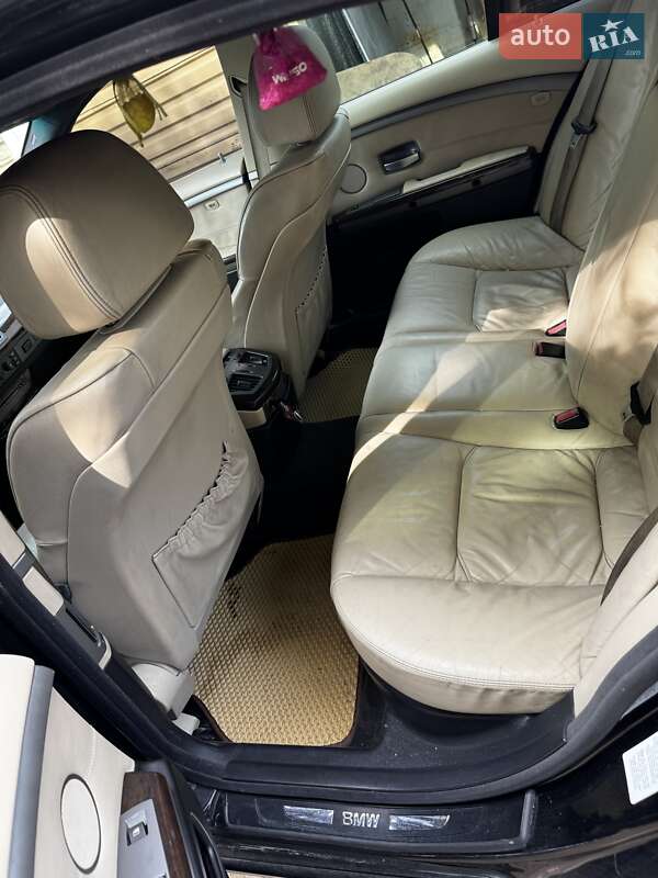 Седан BMW 7 Series 2004 в Киеве фото 3 Седан BMW 7 Series 2004 в Киеве