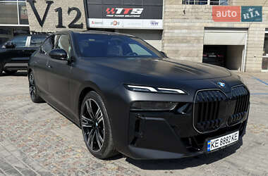 Седан BMW 7 Series 2025 в Днепре