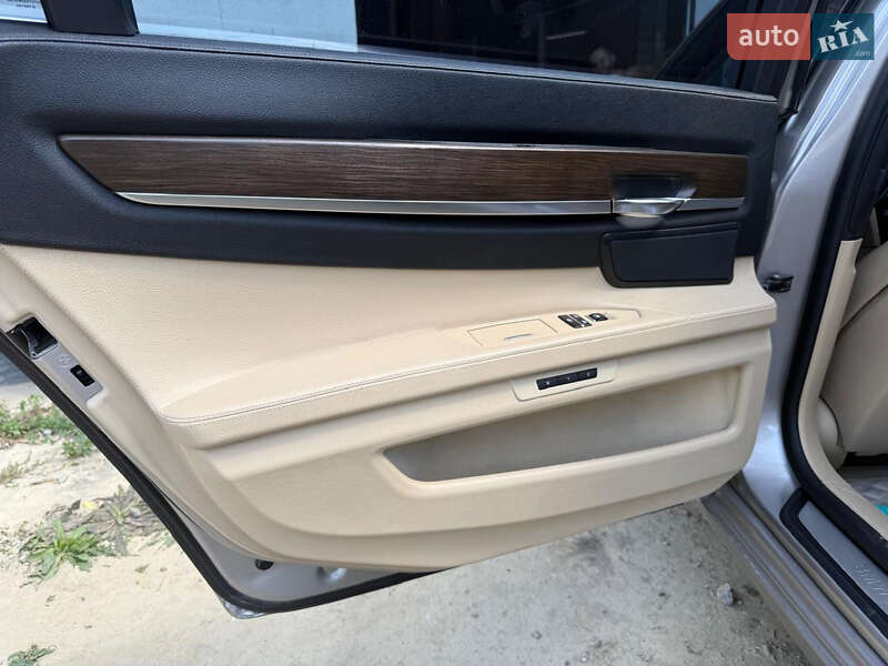 Седан BMW 7 Series 2008 в Харкові