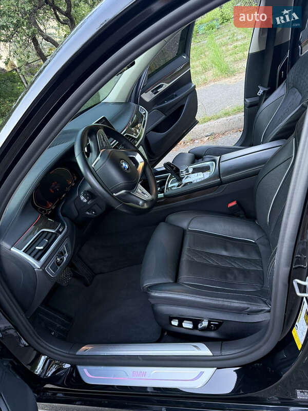 Седан BMW 7 Series 2020 в Києві фото 18 Седан BMW 7 Series 2020 в Києві