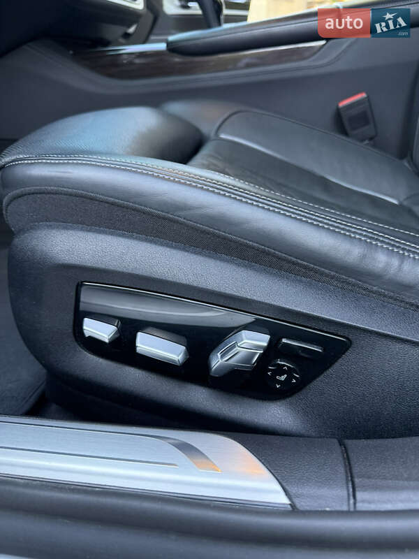 Седан BMW 7 Series 2020 в Києві фото 27 Седан BMW 7 Series 2020 в Києві