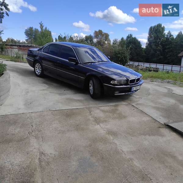 Седан BMW 7 Series 2001 в Києві фото 19 Седан BMW 7 Series 2001 в Києві