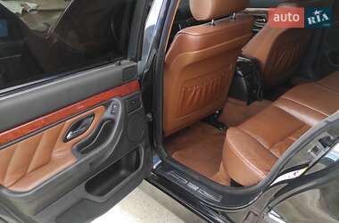 Седан BMW 7 Series 2001 в  фото 28 Седан BMW 7 Series 2001 в