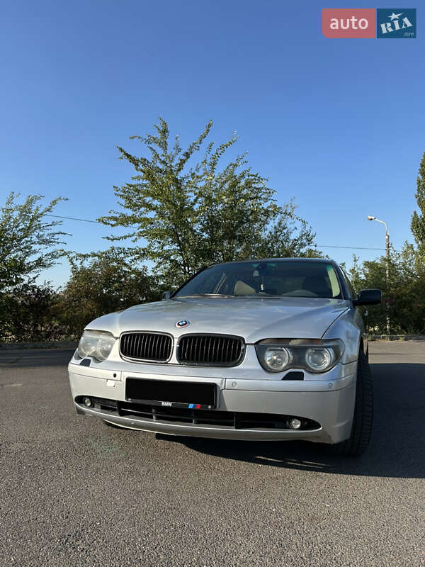 BMW 7 Series 2004 BMW 7 Series 2004