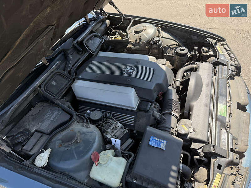 Седан BMW 7 Series 2001 в Киеве фото 13 Седан BMW 7 Series 2001 в Киеве