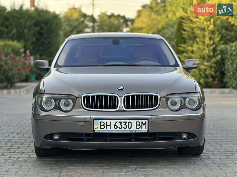 Седан BMW 7 Series 2004 в Одессе