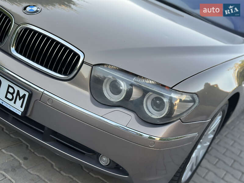 Седан BMW 7 Series 2004 в Одессе