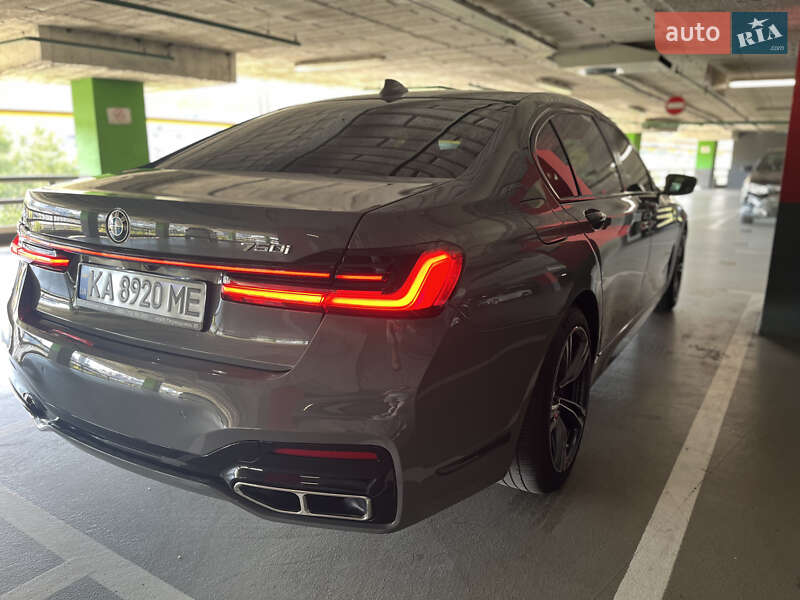 Седан BMW 7 Series 2017 в Киеве фото 44 Седан BMW 7 Series 2017 в Киеве