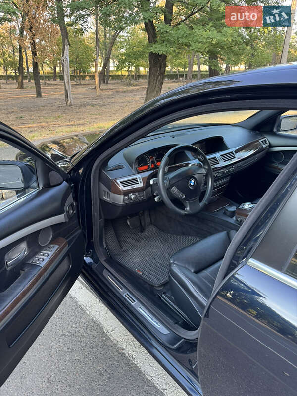 Седан BMW 7 Series 2007 в Одессе