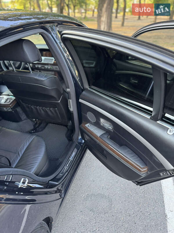 Седан BMW 7 Series 2007 в Одессе