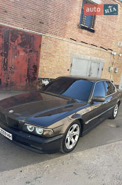 Седан BMW 7 Series 1994 в Києві