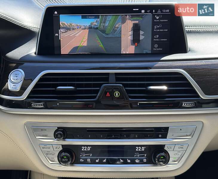 Седан BMW 7 Series 2019 в Киеве