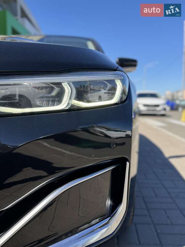 Седан BMW 7 Series 2019 в Киеве